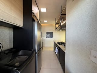 Apartamento 2 quartos e 2 banheiros, à venda, no bairro Jardim Aclimação em Maringá