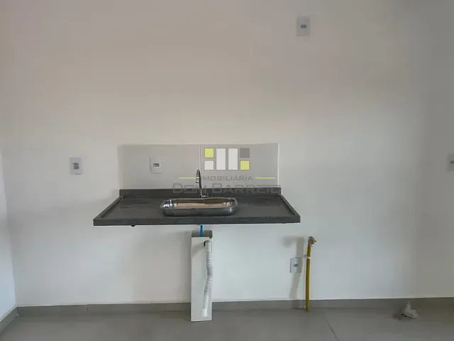 Apartamento 2 quartos e 1 banheiro, para alugar, no bairro Vila Miranda em Sumaré