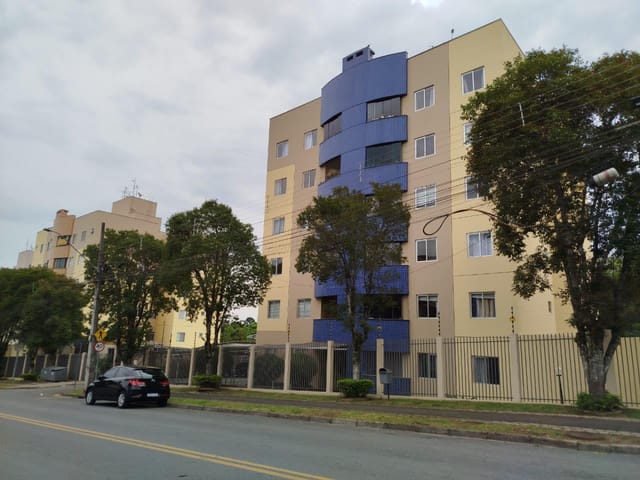 Apartamento 2 quartos e 1 banheiro, para alugar, no bairro Boa Vista em Curitiba