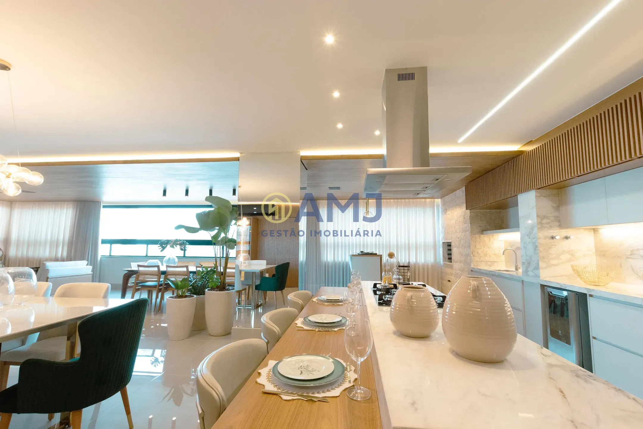 Apartamento, 4 quartos, 260 m² - Foto 2