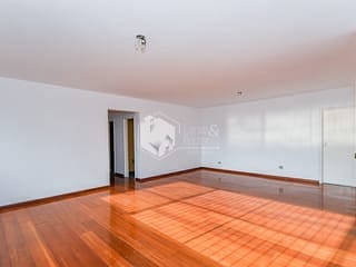 Foto do Apartamento-Apartamento tipo para venda em Santo Amaro com 4 quartos, sendo 1 suíte, 155m²