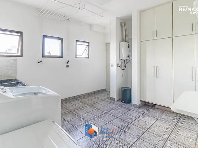 Apartamento com 239m² 3 quartos e 5 banheiros, à venda, no bairro Vila Andrade em São Paulo