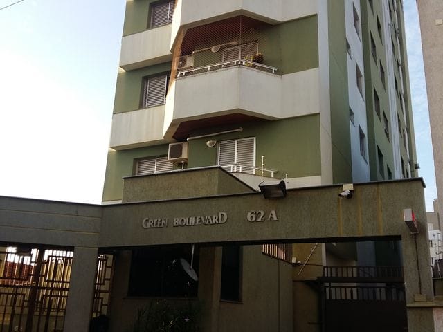Foto do Apartamento - Apartamento à venda no Edif. Green Boulevard - a 50m da Av. Higienópolis - 4 Dorm, (01 suite c/ sacada) , 01 garagem Londrina, PR | Guepardo Imob
