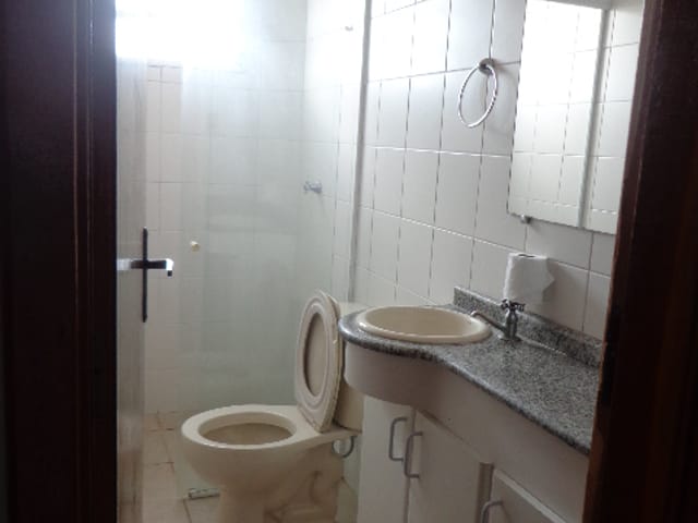 Apartamento 1 quarto e 1 banheiro, à venda, no bairro Residencial Parque das Palmeiras em Pindamonhangaba