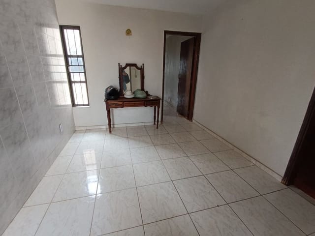 Foto do Apartamento - Apartamento com 3 dormitórios à venda, 128 m² por R$ 190.000,00 - São Benedito - Uberaba/MG | ZUCATO IMOBILIARIA LTDA