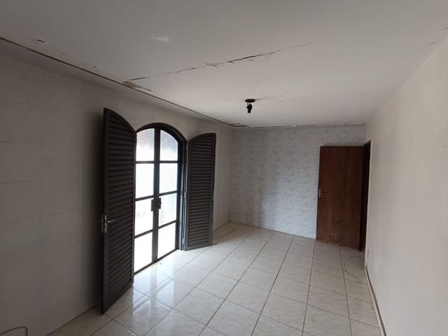 Foto do Apartamento - Apartamento com 3 dormitórios à venda, 128 m² por R$ 190.000,00 - São Benedito - Uberaba/MG | ZUCATO IMOBILIARIA LTDA