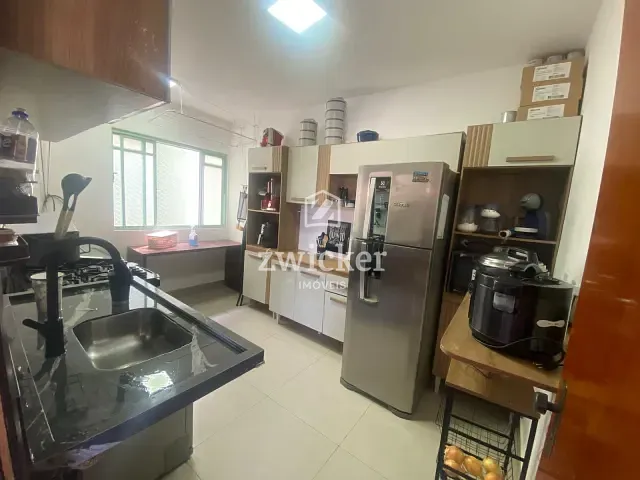 Apartamento com 65m² 3 quartos e 1 banheiro, à venda, no bairro Jardim Auri Verde em Bauru