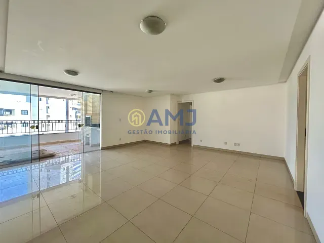 Apartamento 4 quartos e 4 banheiros, à venda, no bairro Nova Suiça em Goiânia