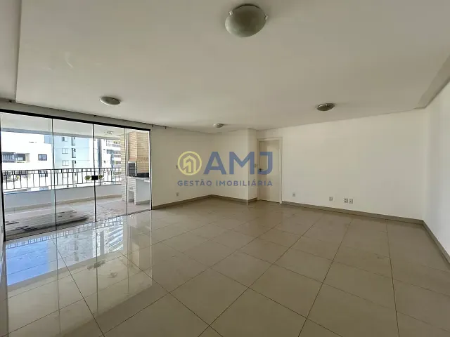 Apartamento 4 quartos e 4 banheiros, à venda, no bairro Nova Suiça em Goiânia