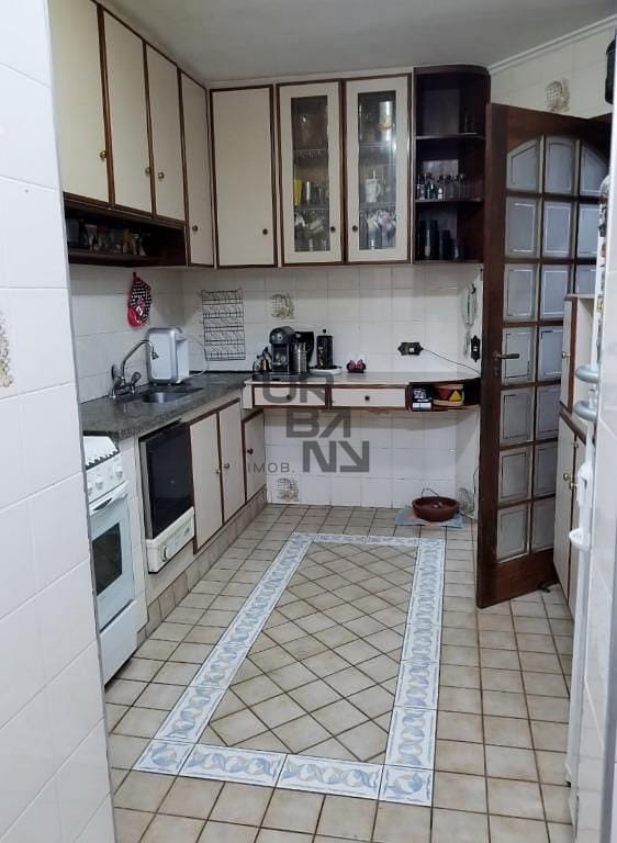 Apartamento à venda com 2 quartos, 68m² - Foto 11