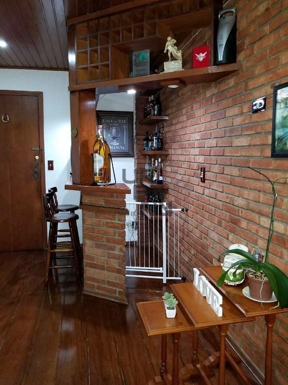 Apartamento à venda com 2 quartos, 68m² - Foto 4