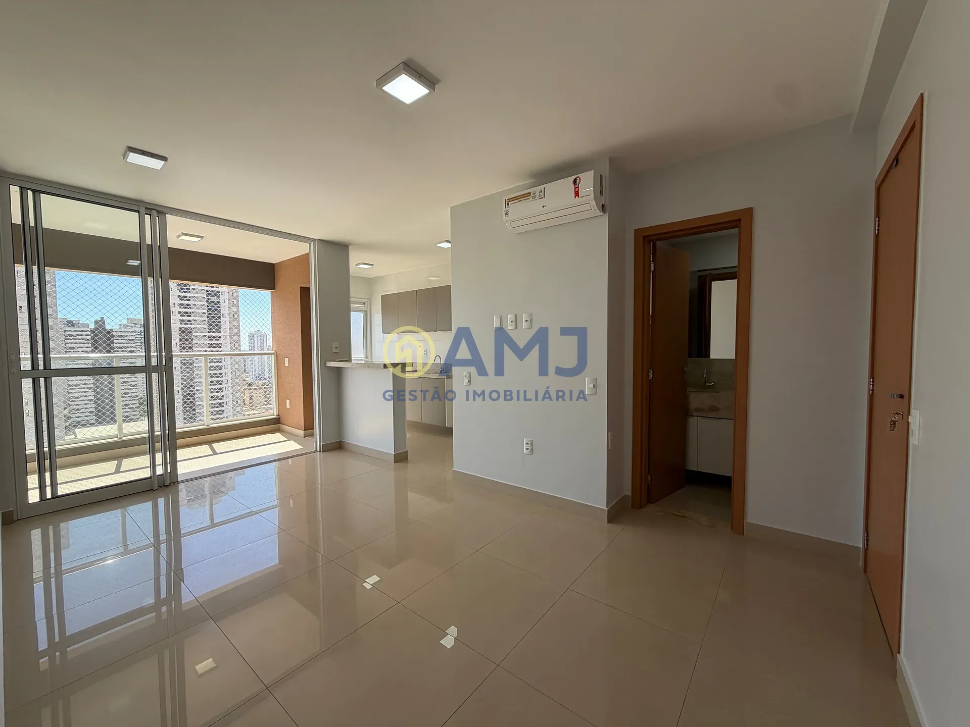 Apartamento, 2 quartos, 71 m² - Foto 1