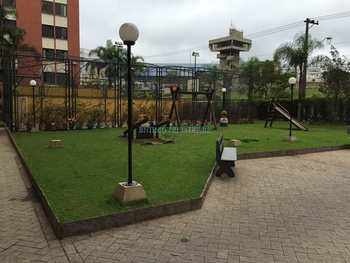 Apartamento à venda com 3 quartos, 80m² - Foto 22