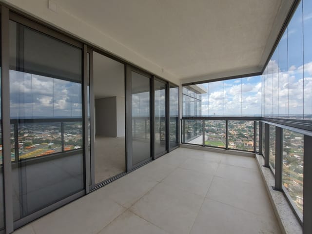 Apartamento com 313m² 3 quartos e 5 banheiros, à venda, no bairro Oficinas em Ponta Grossa