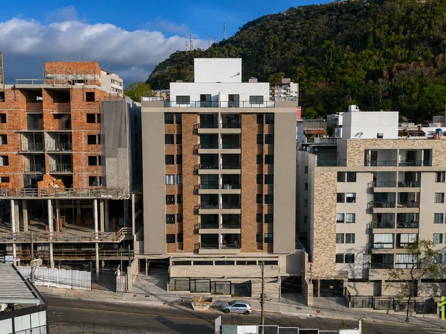 Apartamento 2 quartos e 2 banheiros, à venda, no bairro Vale do Ipê em Juiz de Fora