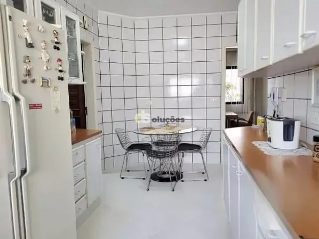 Apartamento 4 quartos e 5 banheiros, à venda, no bairro Vila Pompéia em São Paulo