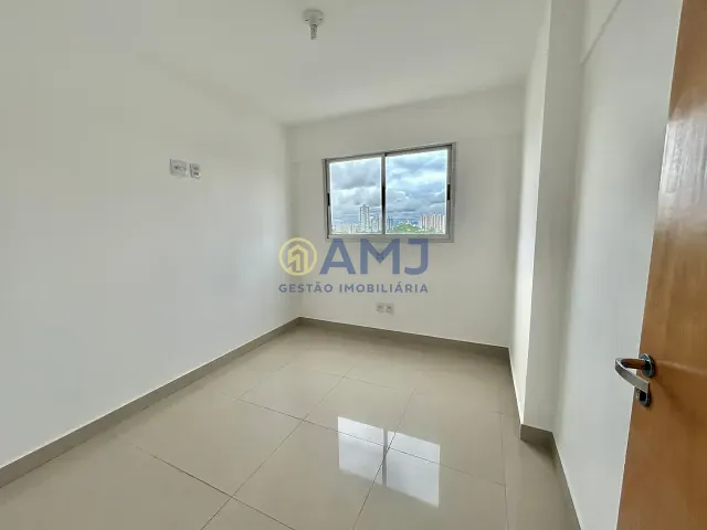 Apartamento 2 quartos e 2 banheiros, à venda, no bairro Vila Rosa em Goiânia