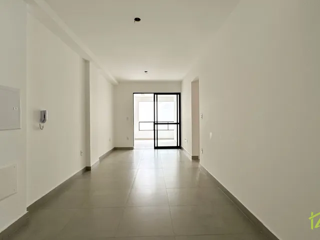 Apartamento 2 quartos e 1 banheiro, à venda, no bairro Centro em Juiz de Fora
