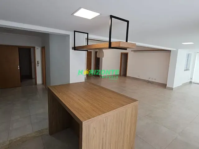 Apartamento com 183m² 4 quartos e 5 banheiros, à venda, no bairro Jardim Aquarius em São José dos Campos