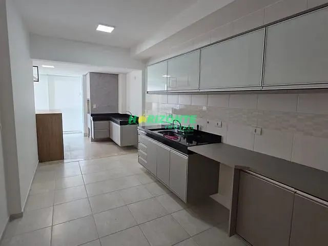 Apartamento com 183m² 4 quartos e 5 banheiros, à venda, no bairro Jardim Aquarius em São José dos Campos