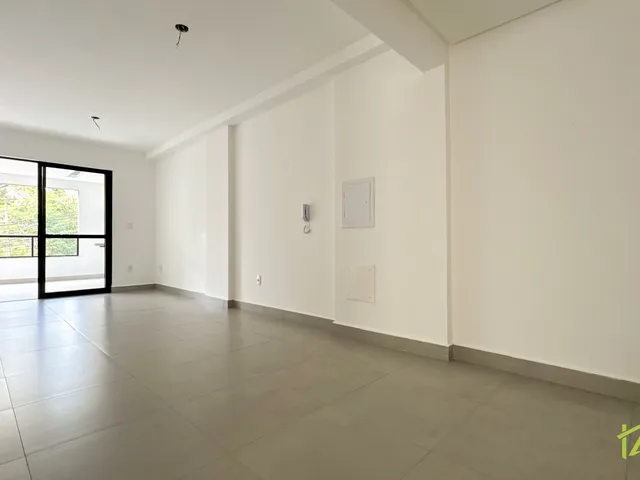 Apartamento 2 quartos e 2 banheiros, à venda, no bairro Centro em Juiz de Fora