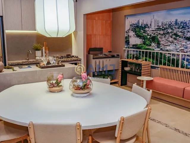 Apartamento 2 quartos e 2 banheiros, à venda, no bairro Setor Bueno em Goiânia