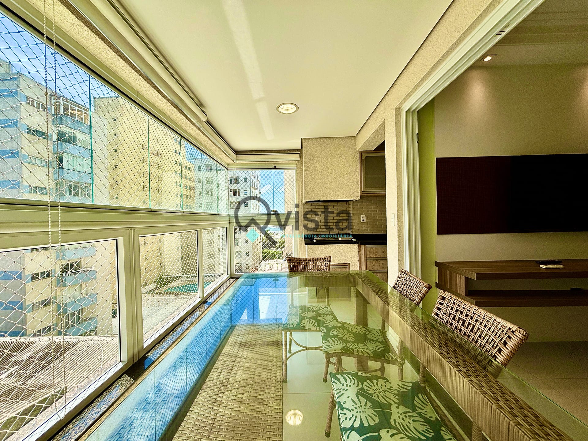 Apartamento, 3 quartos, 100 m² - Foto 2