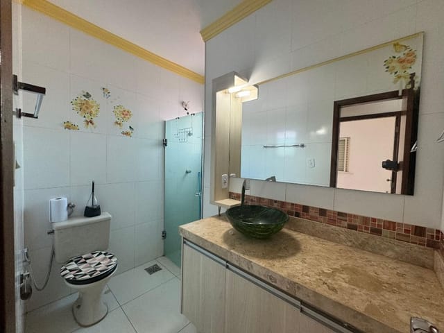Foto do Apartamento - Apartamento com 3 dormitórios à venda, 138 m² por R$ 215.000,00 - Parque São Geraldo - Uberaba/MG | ZUCATO IMOBILIARIA LTDA