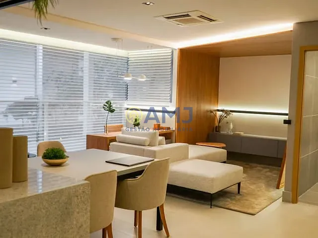 Apartamento 2 quartos e 2 banheiros, à venda, no bairro Park Lozandes em Goiânia