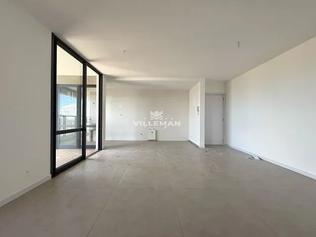 Apartamento com 184m² 2 quartos e 2 banheiros, à venda, no bairro Vila Bosque em Maringá