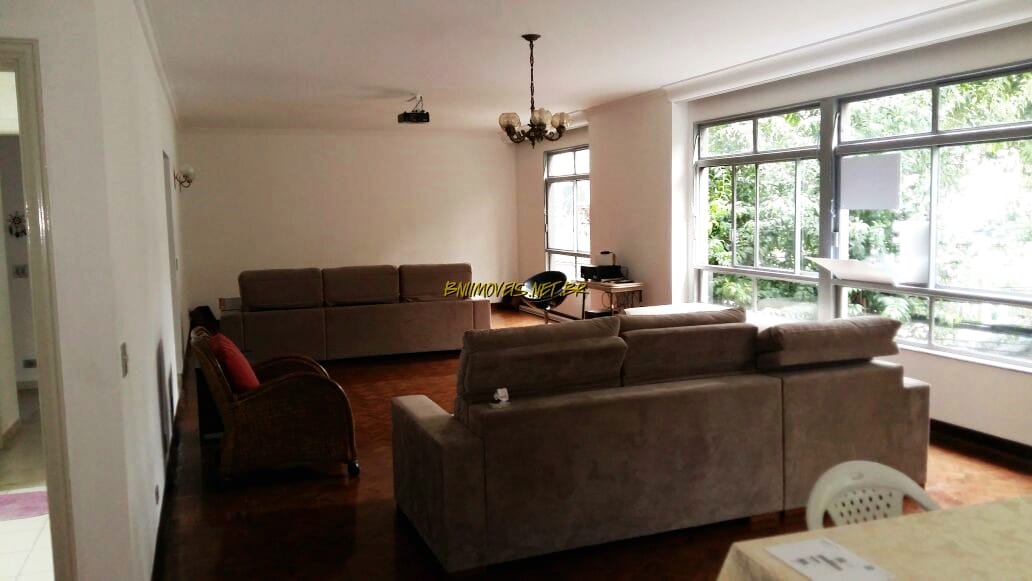 Apartamento, 3 quartos, 250 m² - Foto 1