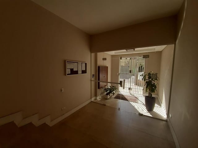 Apartamento 1 quarto e 1 banheiro, para alugar, no bairro Centro em Curitiba