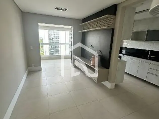 Apartamento com 67m² 2 quartos e 2 banheiros, para alugar, no bairro Melville Empresarial I e II em Barueri