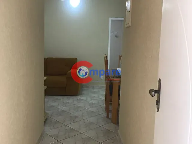Apartamento 2 quartos e 1 banheiro, à venda, no bairro Tupi em Praia Grande