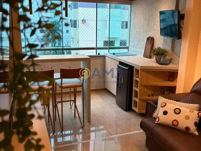 Apartamento 3 quartos e 3 banheiros, à venda, no bairro Nova Suiça em Goiânia