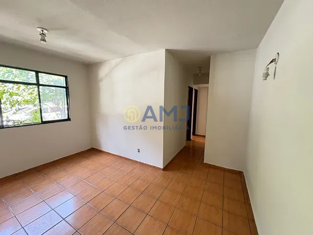 Apartamento 3 quartos e 2 banheiros, à venda, no bairro Nossa Senhora de Fátima em Goiânia