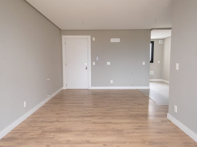 Apartamento com 137m² 3 quartos e 2 banheiros, à venda, no bairro Parque Una em Pelotas
