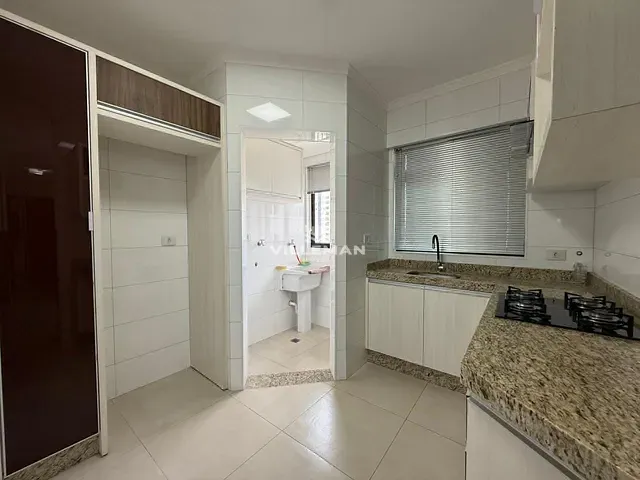 Apartamento com 89m² 2 quartos e 2 banheiros, para alugar, no bairro Zona 01 em Maringá