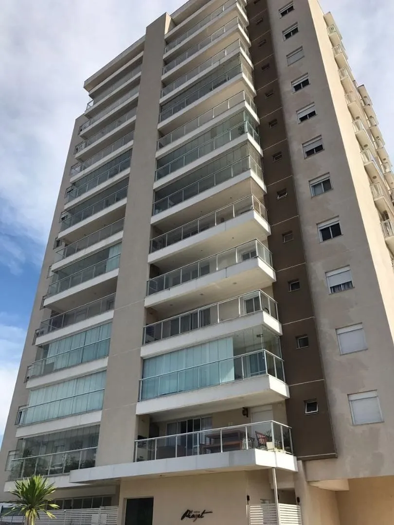 Apartamento, 3 quartos, 120 m² - Foto 1