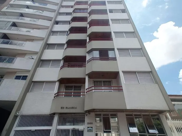 Apartamento 1 quarto e 1 banheiro, para alugar, no bairro Centro em Curitiba