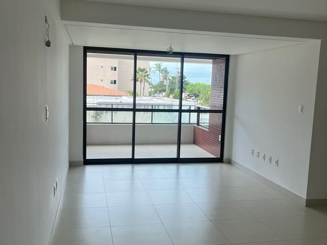 Apartamento 4 quartos e 4 banheiros, à venda, no bairro Cabo Branco em João Pessoa