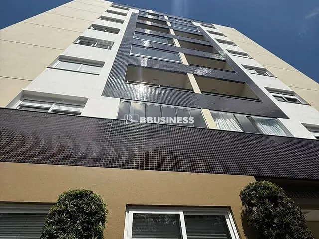 Apartamento 2 quartos e 2 banheiros, à venda, no bairro Madureira em Caxias do Sul