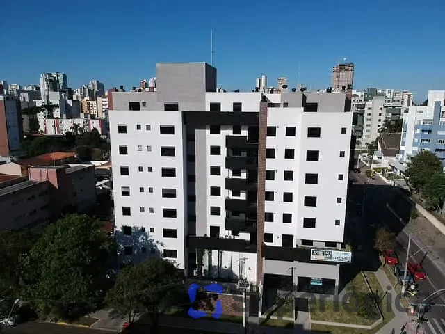 Apartamento com 233m² 4 quartos e 1 banheiro, à venda, no bairro Vila Izabel em Curitiba