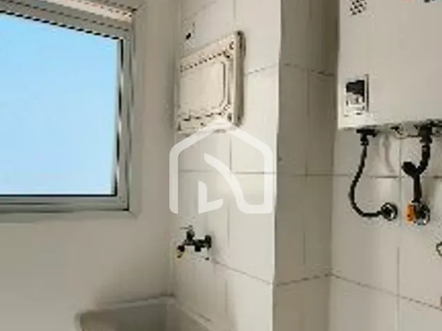 Apartamento com 67m² 3 quartos e 2 banheiros, para alugar, no bairro Jardim Tupanci em Barueri
