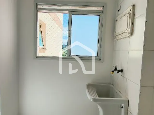 Apartamento com 67m² 3 quartos e 2 banheiros, para alugar, no bairro Jardim Tupanci em Barueri