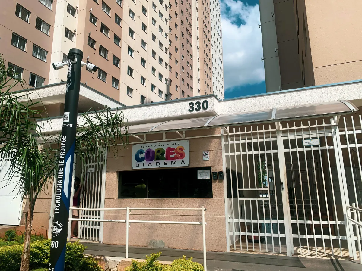 Apartamento para venda em Piraporinha com 2 quartos, 43m²