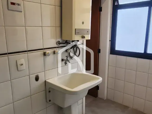 Apartamento com 85m² 3 quartos e 3 banheiros, à venda, no bairro Dezoito do Forte Empresarial/Alphaville. em Barueri