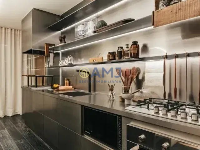 Apartamento 3 quartos e 4 banheiros, à venda, no bairro Setor Oeste em Goiânia