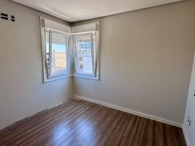 Apartamento 2 quartos e 2 banheiros, à venda, no bairro Centro em Caxias do Sul