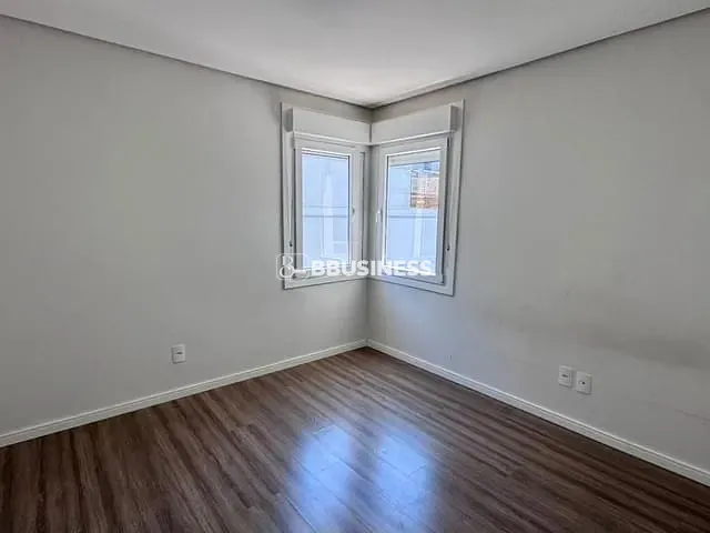 Apartamento 2 quartos e 2 banheiros, à venda, no bairro Centro em Caxias do Sul